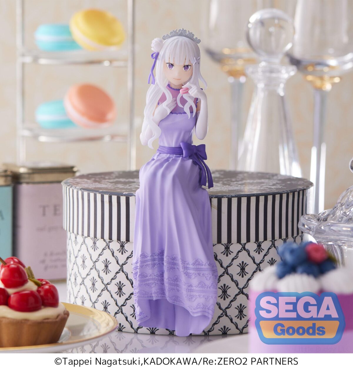 - Re:ZERO -Starting Life in Another World-: Lost in Memories - PM Perching Figure - Emilia -Dressed-Up Party- -