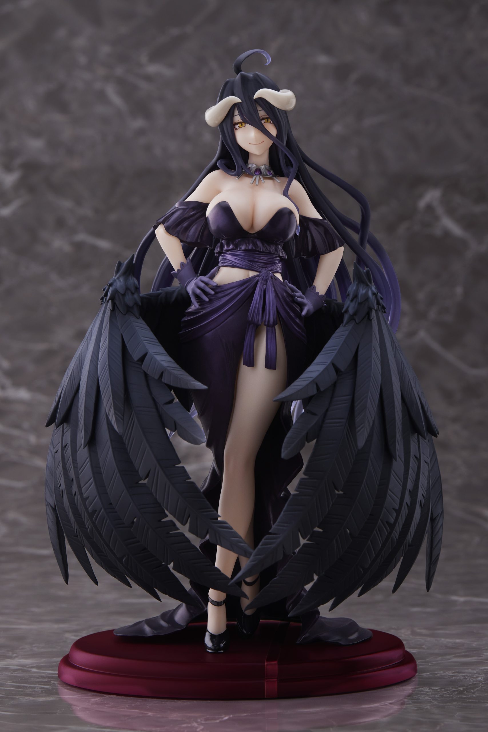 Overlord IV AMP+ Figure – Albedo (Black Dress Ver.)