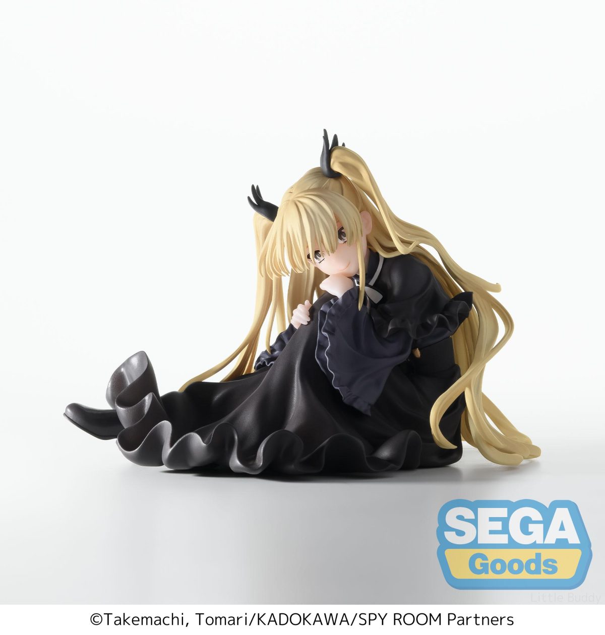 SPY ROOM PM Perching Figure Erna
